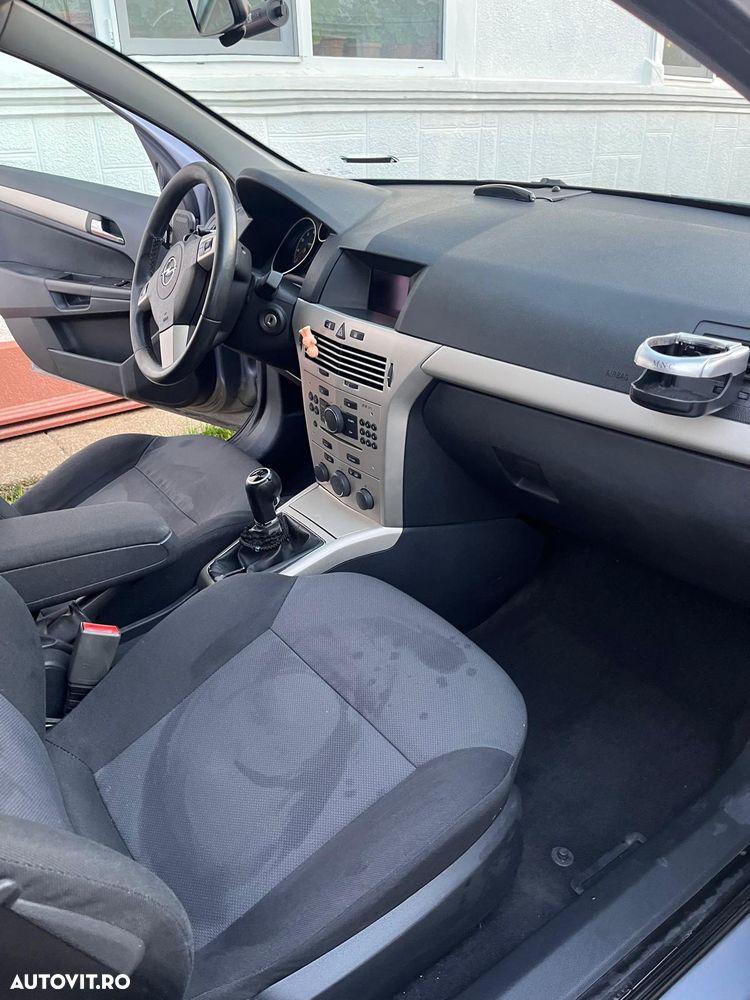 Opel Astra 1.6 Enjoy - 6