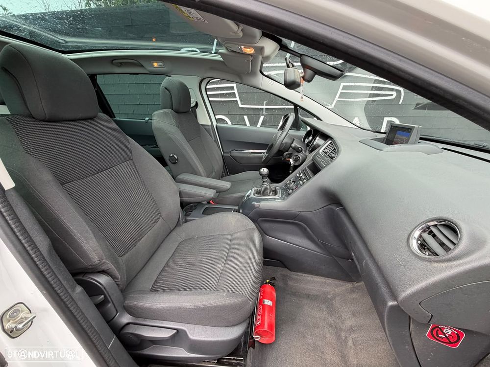 Peugeot 5008 HDI 115 Allure - 8