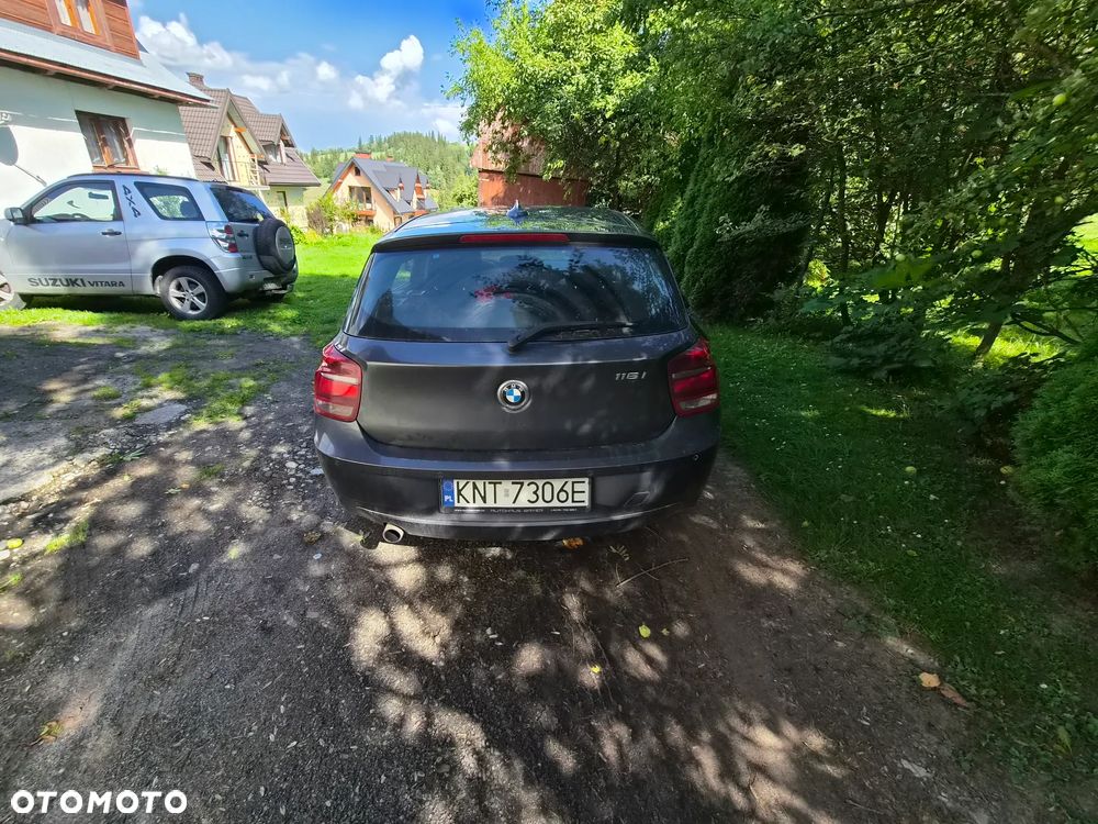 BMW Seria 1 116i - 6