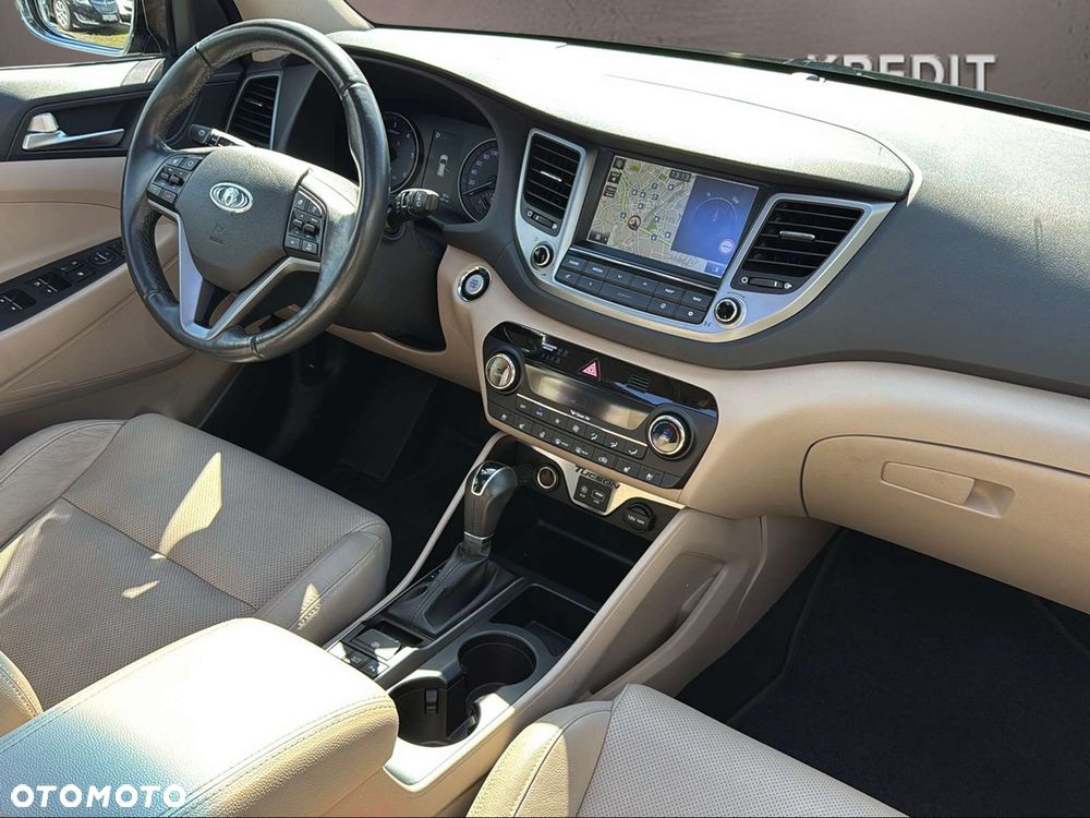 Hyundai Tucson 2.0 CRDI 4WD Automatik Premium - 9