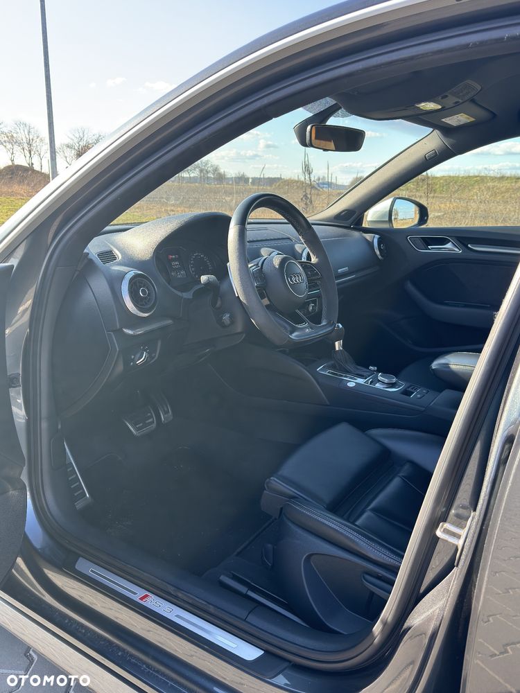 Audi RS3 Sportback - 21