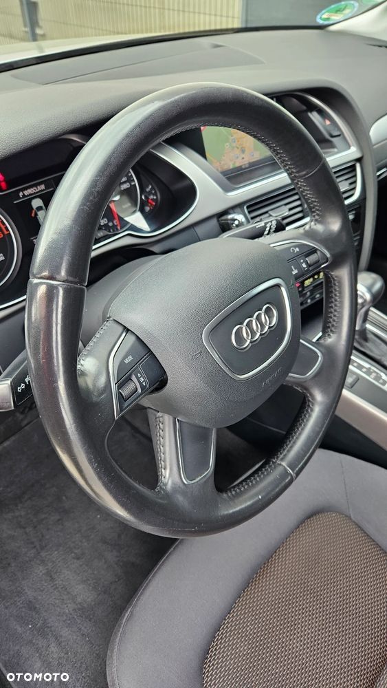 Audi A4 Allroad - 24