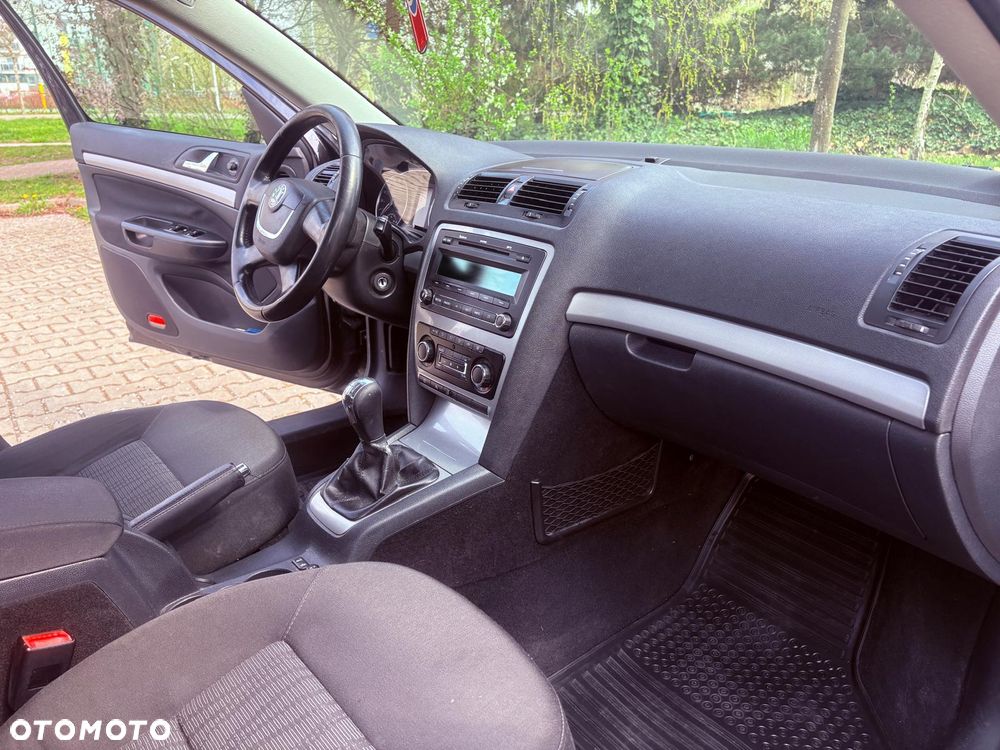 Skoda Octavia 2.0 TDI Elegance - 23