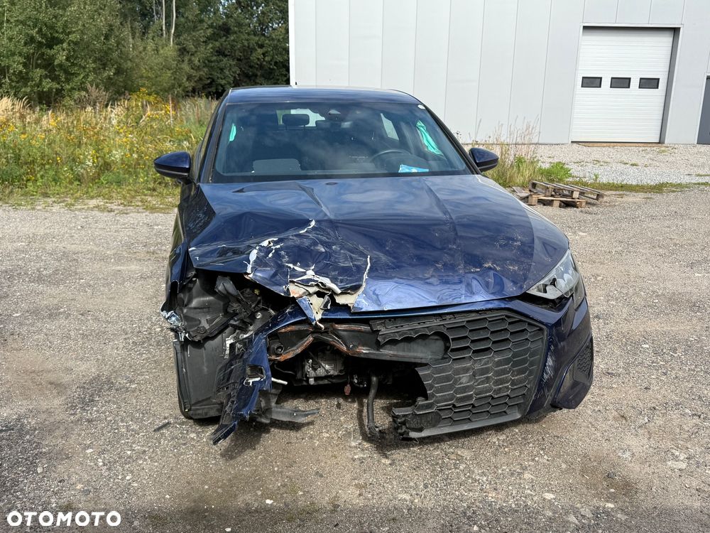 Audi A3 Sportback 30 TDI design - 7