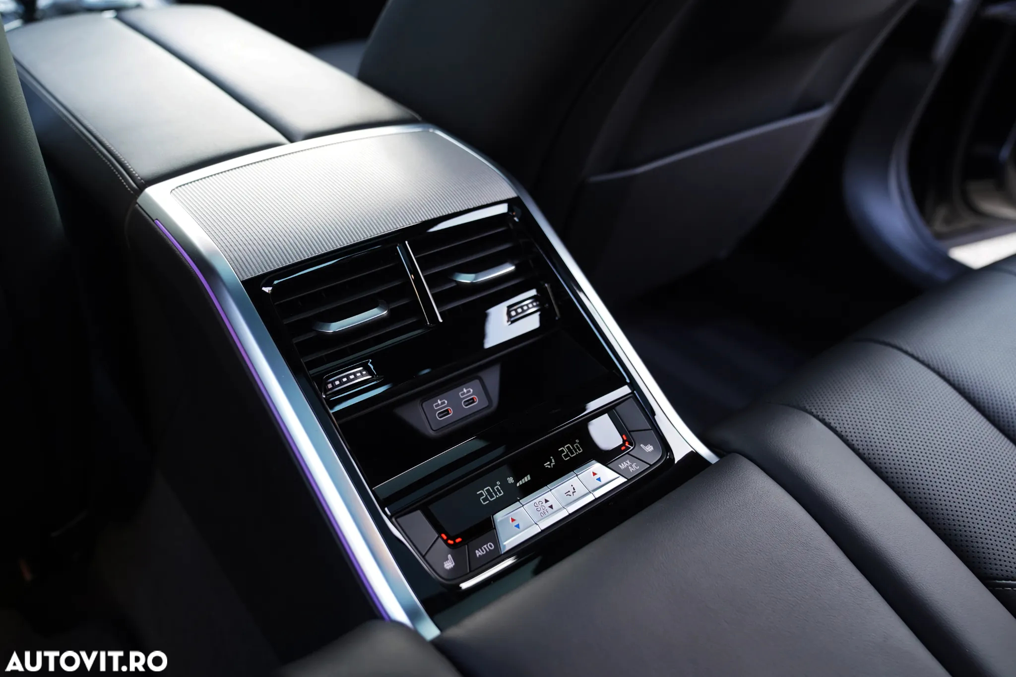 BMW Seria 8 840i xDrive - 27
