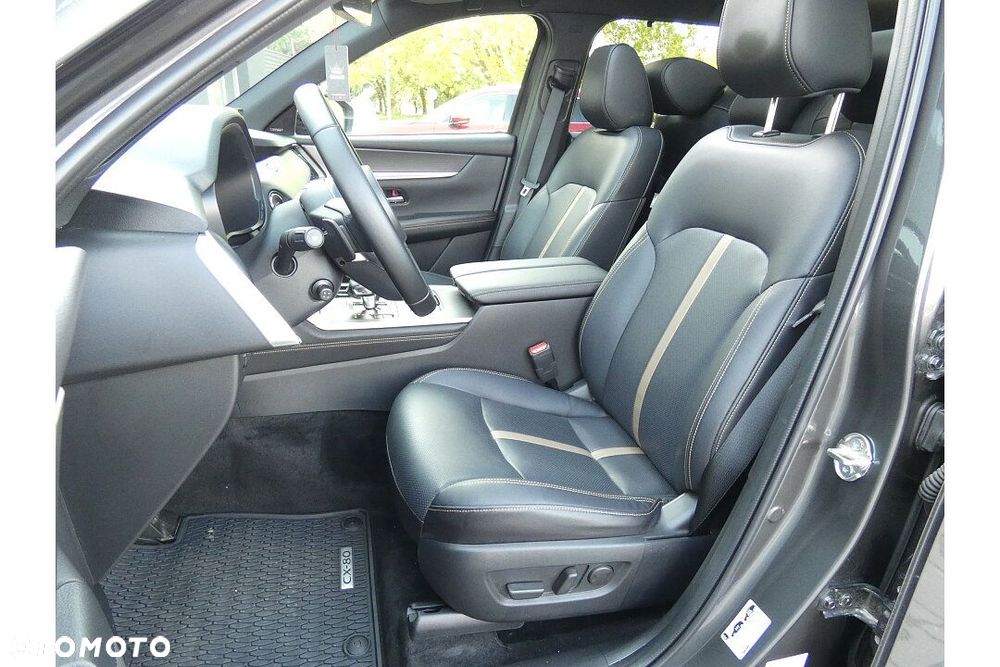 Mazda CX-80 - 13