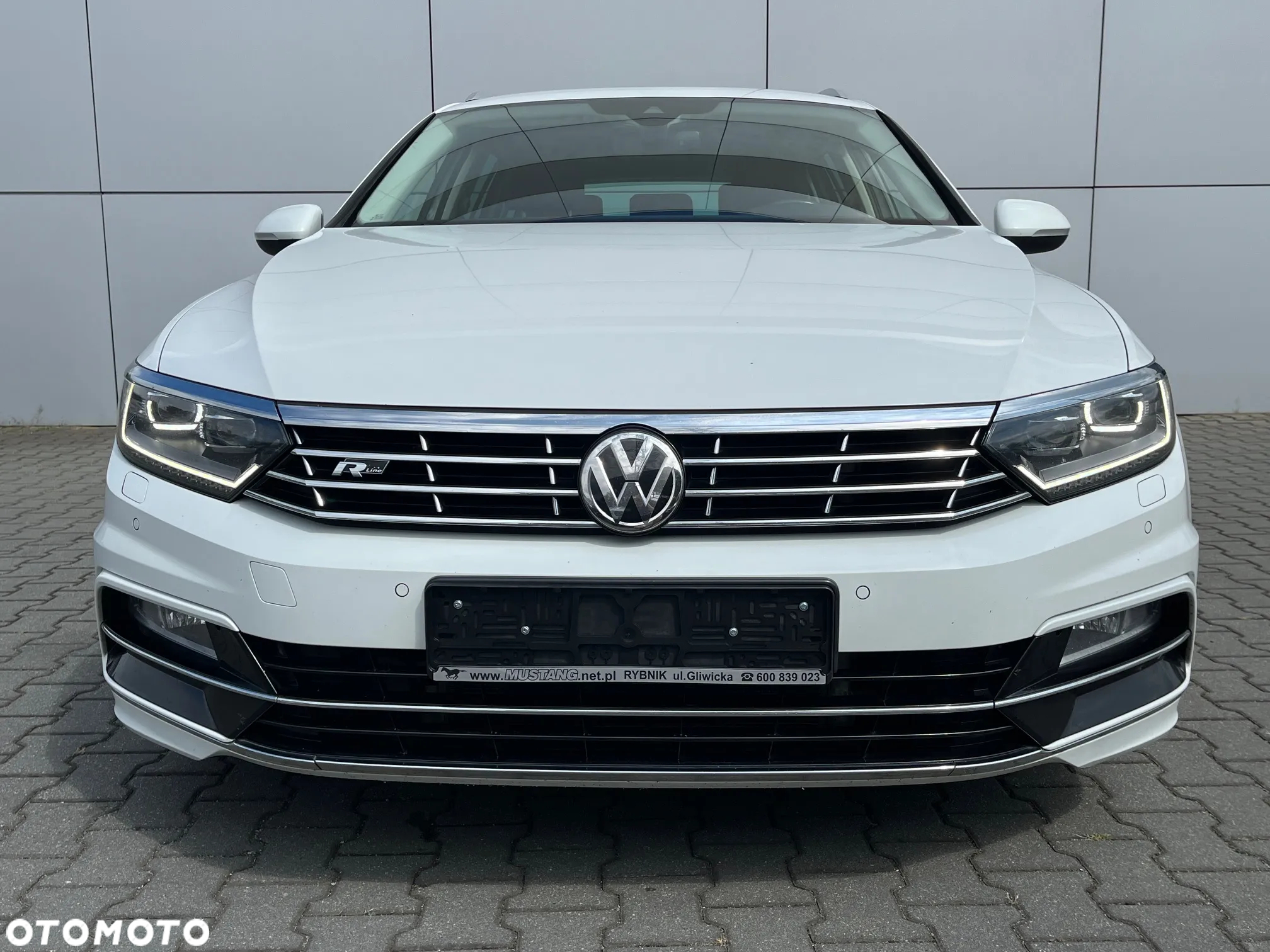 Volkswagen Passat 2.0 TDI Bi-Turbo BMT 4Mot Highline DSG - 6