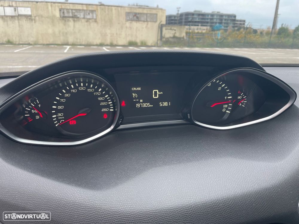 Peugeot 308 1.6 BlueHDi Active - 11