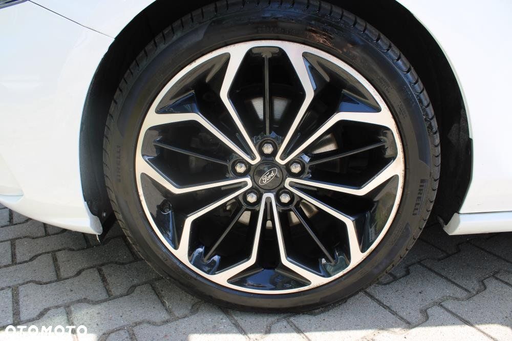Ford Focus - 26