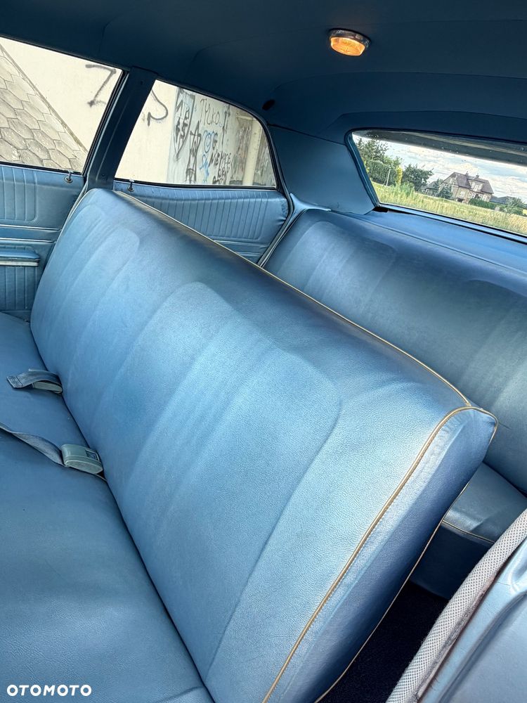 Pontiac Catalina - 24