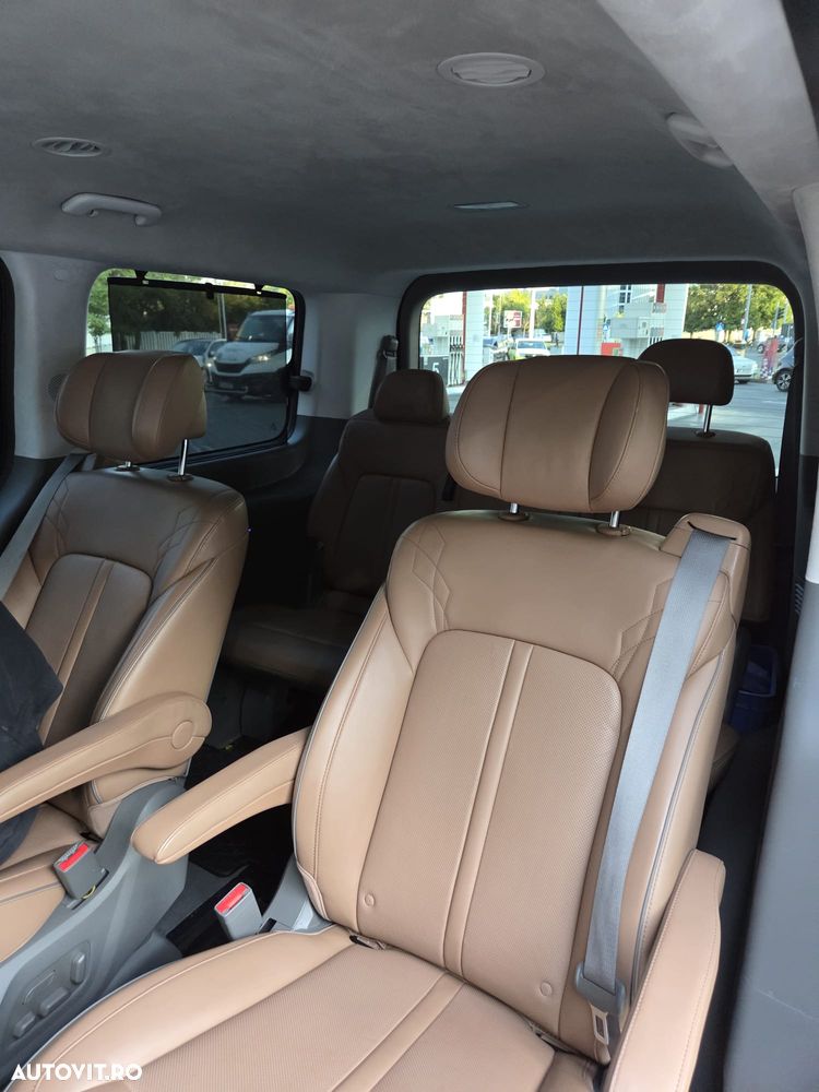 Hyundai Staria 2.2 CRDi Allrad Signature - 5