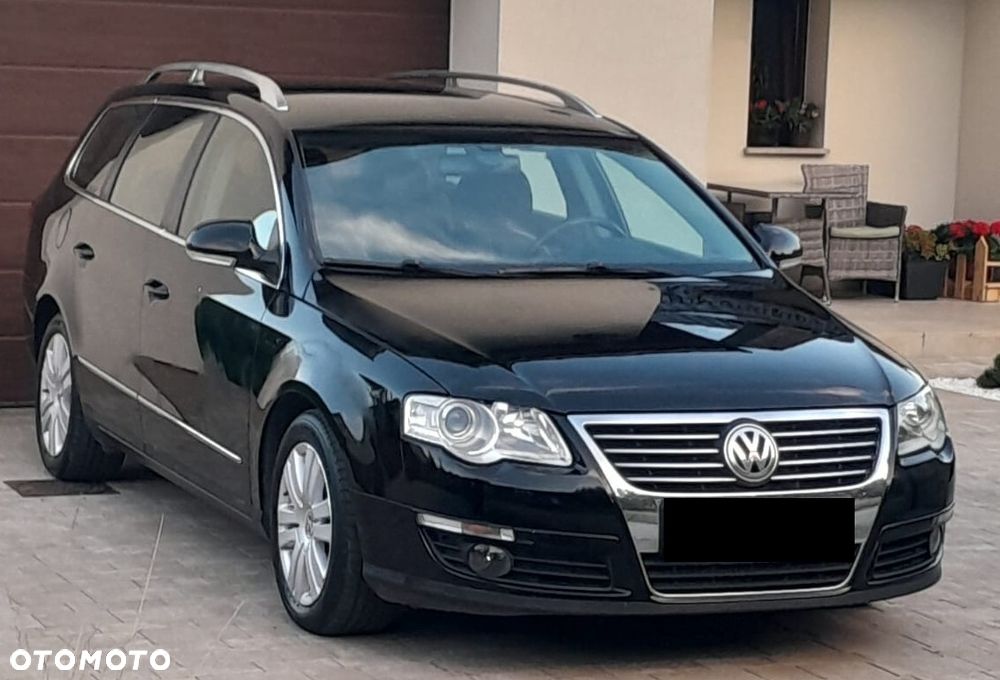 Volkswagen Passat 2.0 FSI Highline - 2