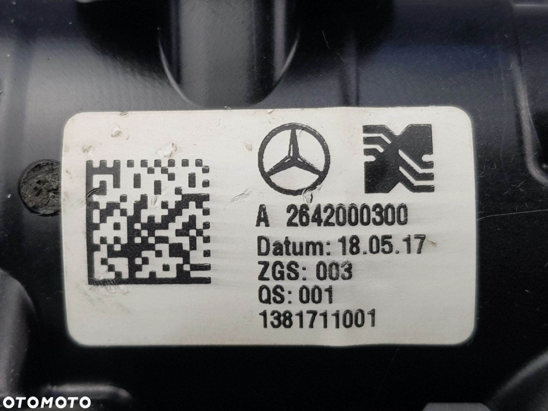 NOWA ORYGINALNA Obudowa termostatu Termostat Mercedes w205 w213 A2642000300 - 9