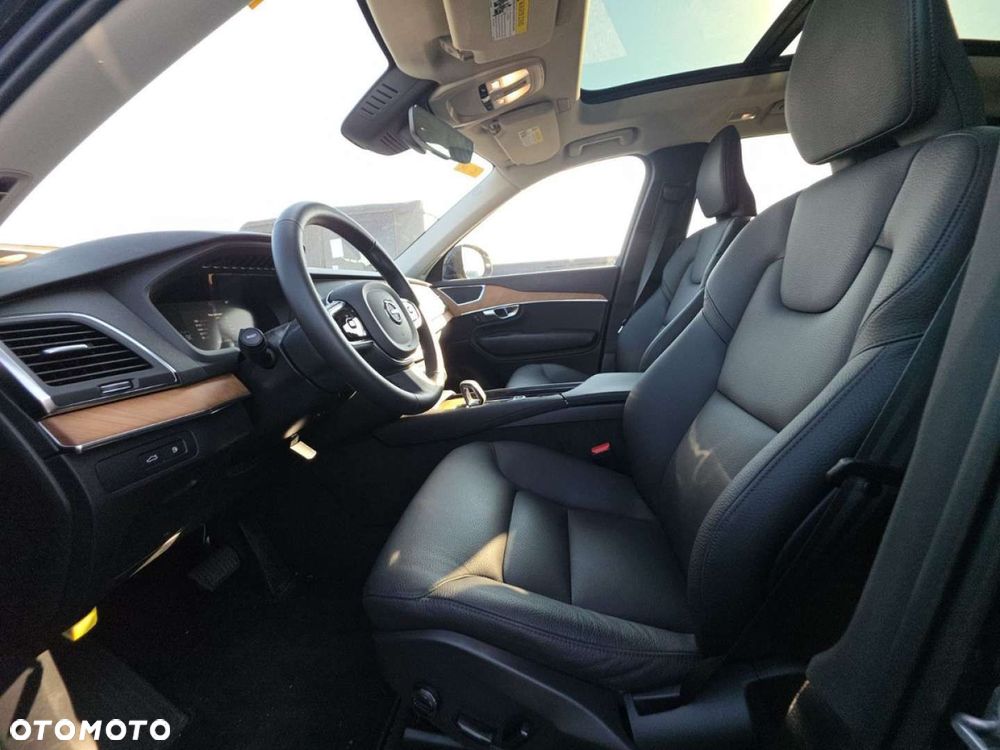 Volvo XC 90 - 13
