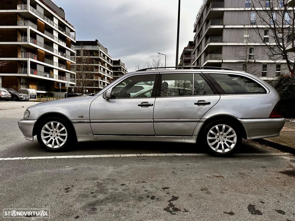 Mercedes-Benz C 250 - 5