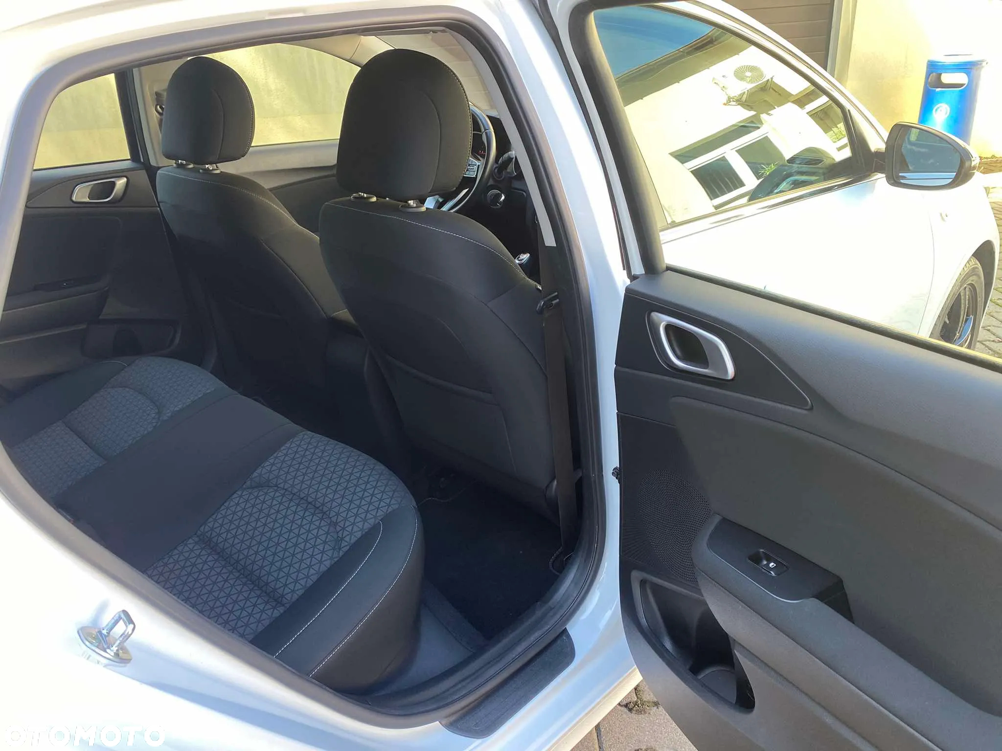 Kia Ceed - 29