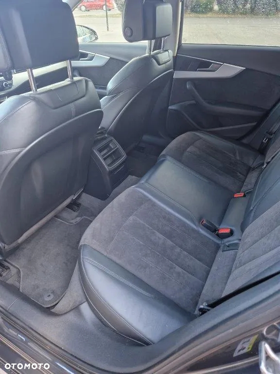 Audi A4 40 TFSI S tronic - 5