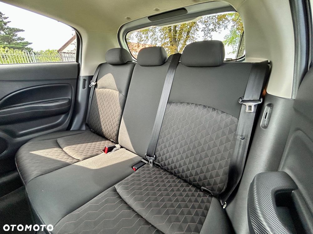 Mitsubishi Space Star AS&G 1.2 CVT Top - 32