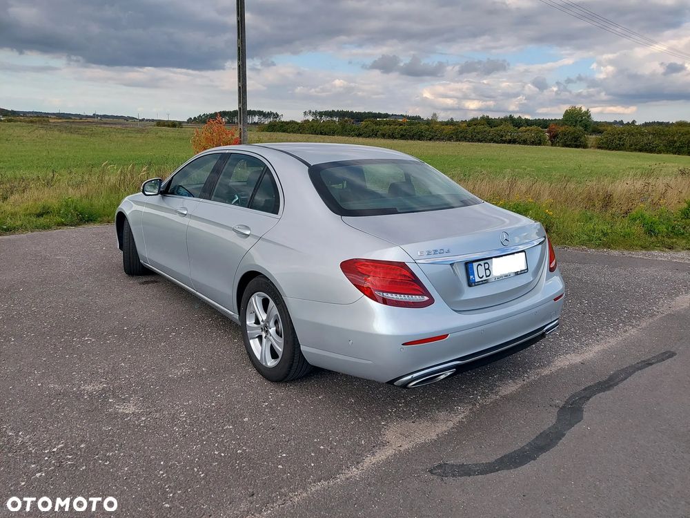 Mercedes-Benz Klasa E 220 d 9G-TRONIC Avantgarde - 3