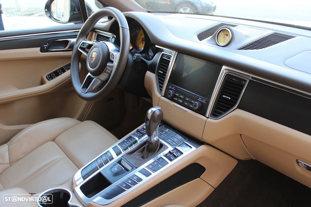 Porsche Macan PDK - 31