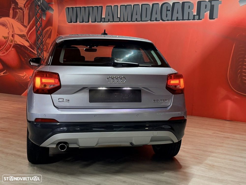 Audi Q2 1.0 TFSI Design - 4