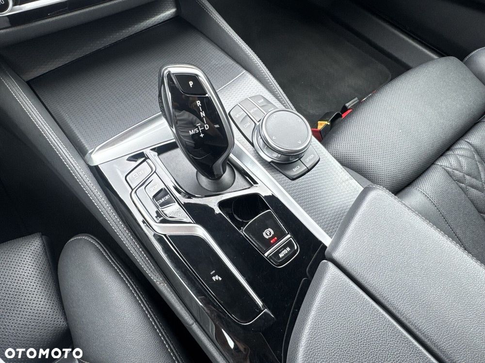 BMW Seria 5 - 17