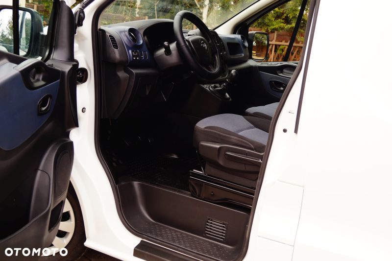 Opel Vivaro CDTI Long Salon Pl Bogata Opcja Serwis Faktura Vat  Super Stan - 17