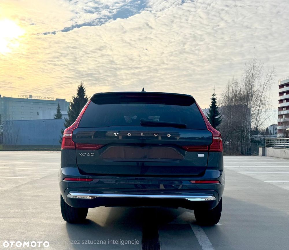 Volvo XC 60 T6 Plug-In Hybrid AWD Inscription - 38
