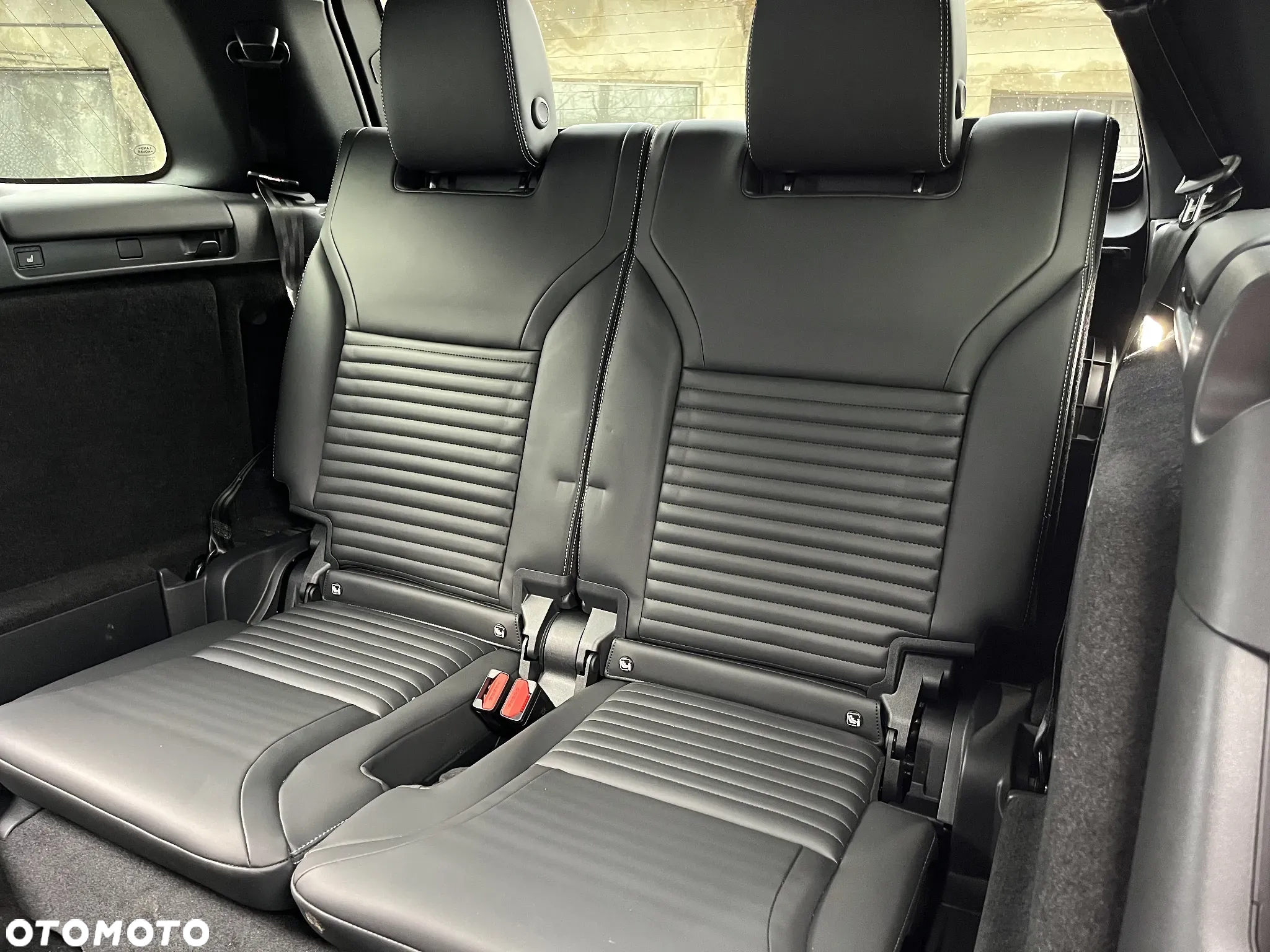Land Rover Discovery D350 Dynamic HSE - 11