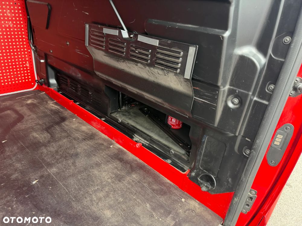 Ford TRANSIT CUSTOM - 36