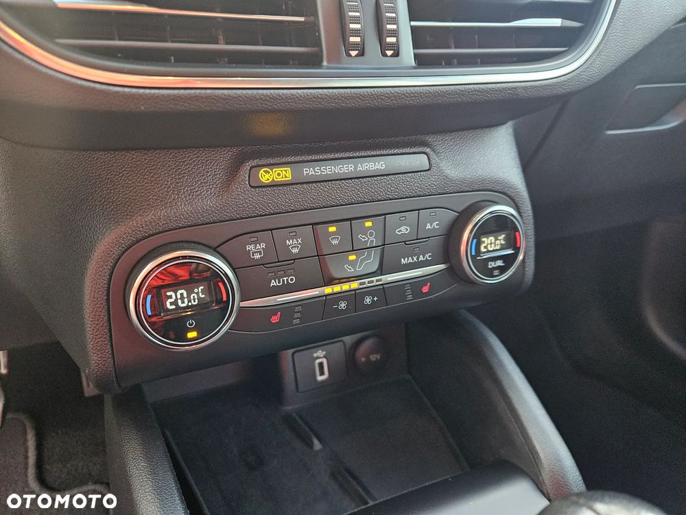 Ford Focus 1.5 EcoBlue Start-Stopp-System ACTIVE - 26