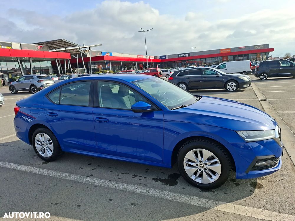Skoda Octavia 2.0 TDI DSG Ambition - 4
