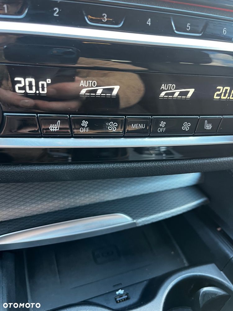 BMW Seria 5 520d M Sport Edition - 25