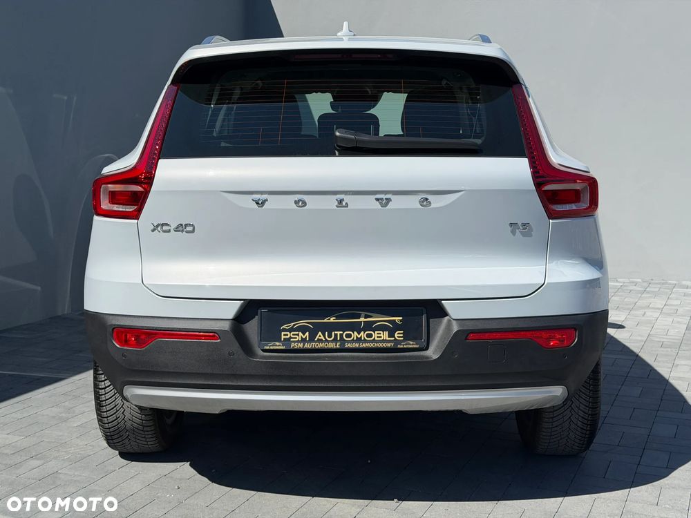 Volvo XC 40 T3 Momentum Pro - 10