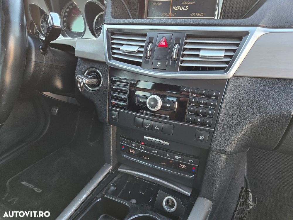 Mercedes-Benz E 350 CDI DPF BlueEFFICIENCY 7G-TRONIC - 24