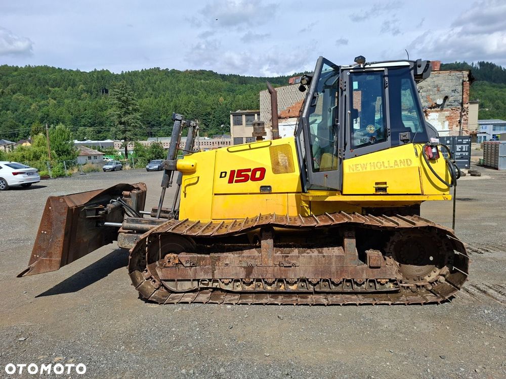 New Holland D 150 - 9