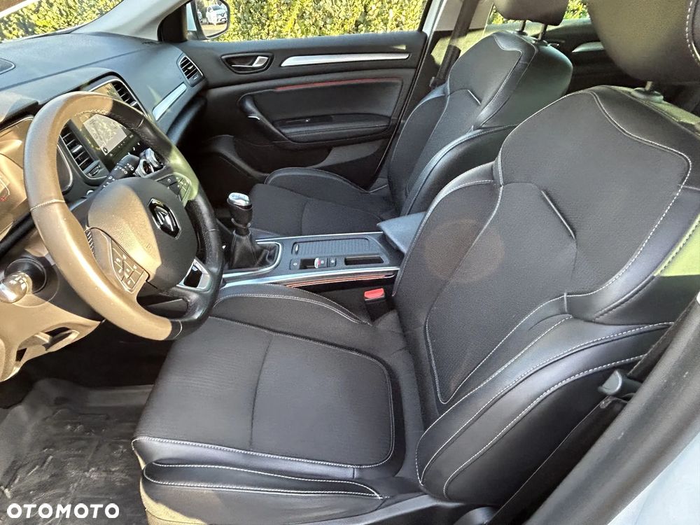 Renault Megane 1.3 TCe FAP Intens - 21