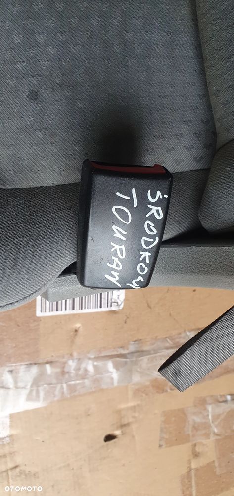 Fotel środkowy siedzenie środek tył tylny 2 rząd VW Touran 1T0 - 7