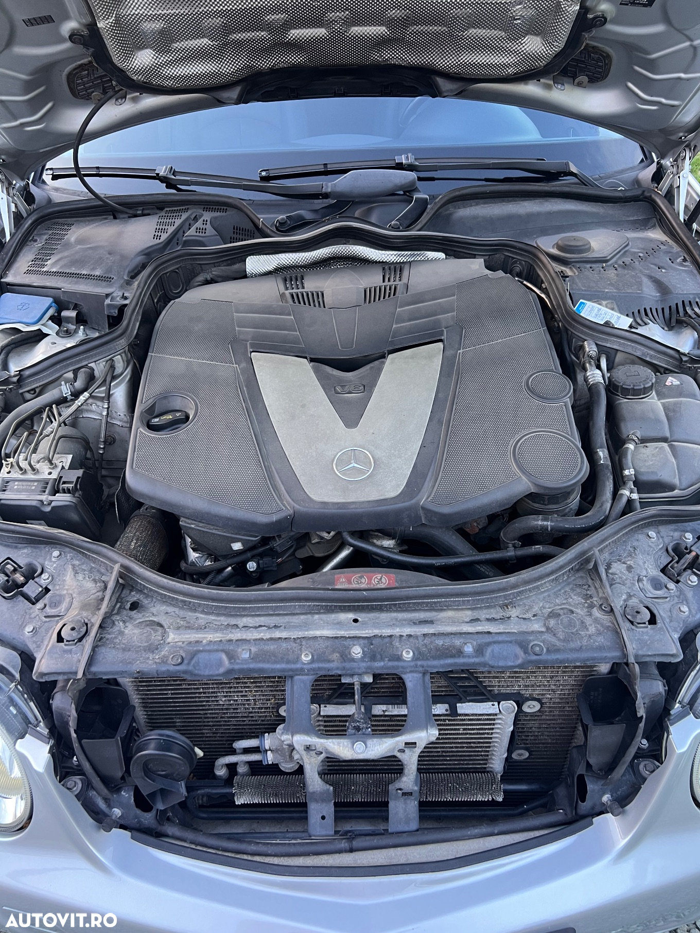 Mercedes-Benz E 320 CDI Avantgarde DPF Sport Edition - 31