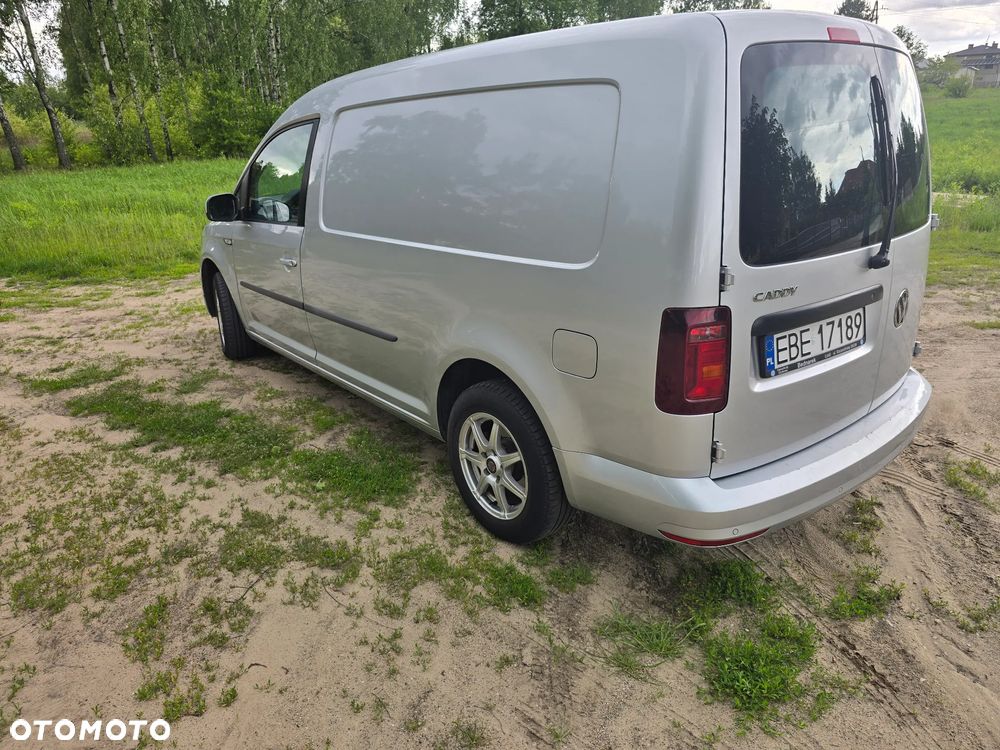 Volkswagen Caddy Maxi 2.0 TDI Comfortline DSG - 4
