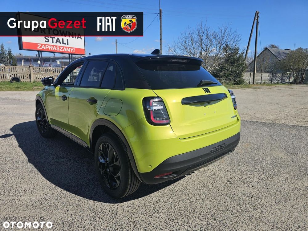 Fiat 600 1.2 Turbo Sport eDCT - 2