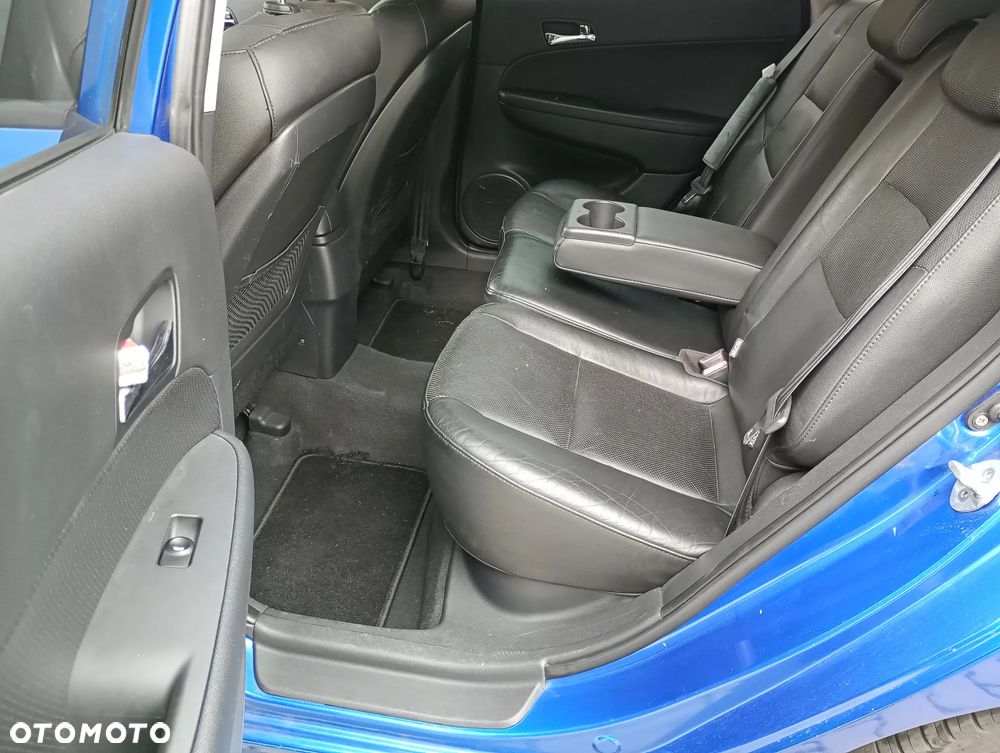 Hyundai i30 2.0 CRDi Premium - 9