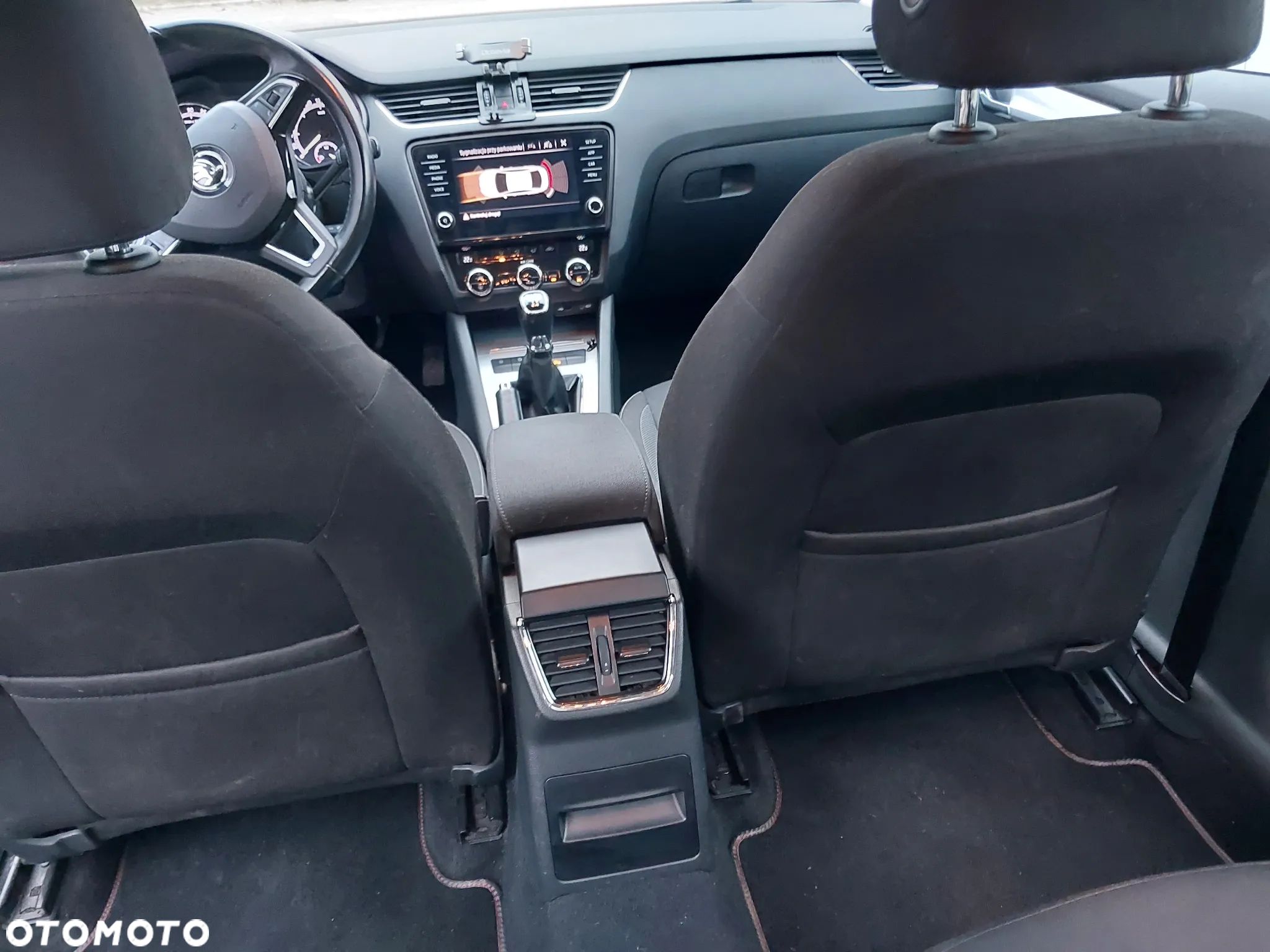 Skoda Octavia 1.6 TDI Ambition - 9