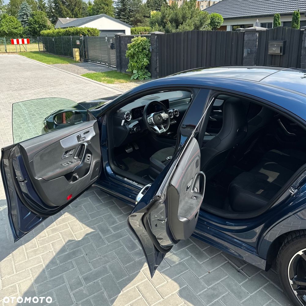 Mercedes-Benz CLA - 15