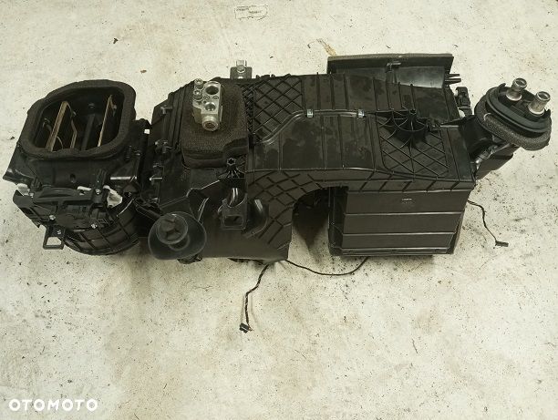Nagrzewnica kompletna Porsche Cayenne II 4.8 GTS 420KM 75P 2010-2017r. - 2