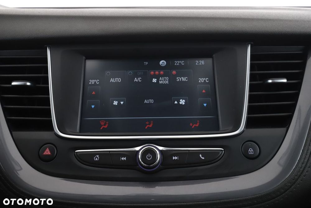 Opel Grandland X 1.2 T GPF Design Line S&S - 16