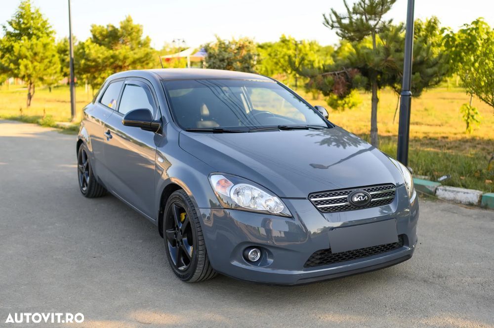 Kia Pro Ceed - 3