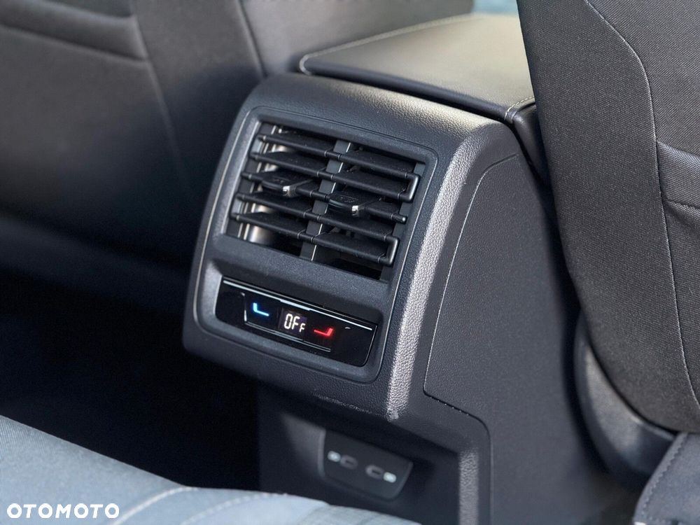 Volkswagen Golf 2.0 TDI GTD DSG - 20