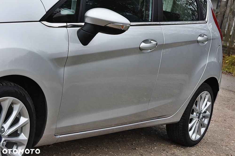 Ford Fiesta 1.25 Ambiente - 29