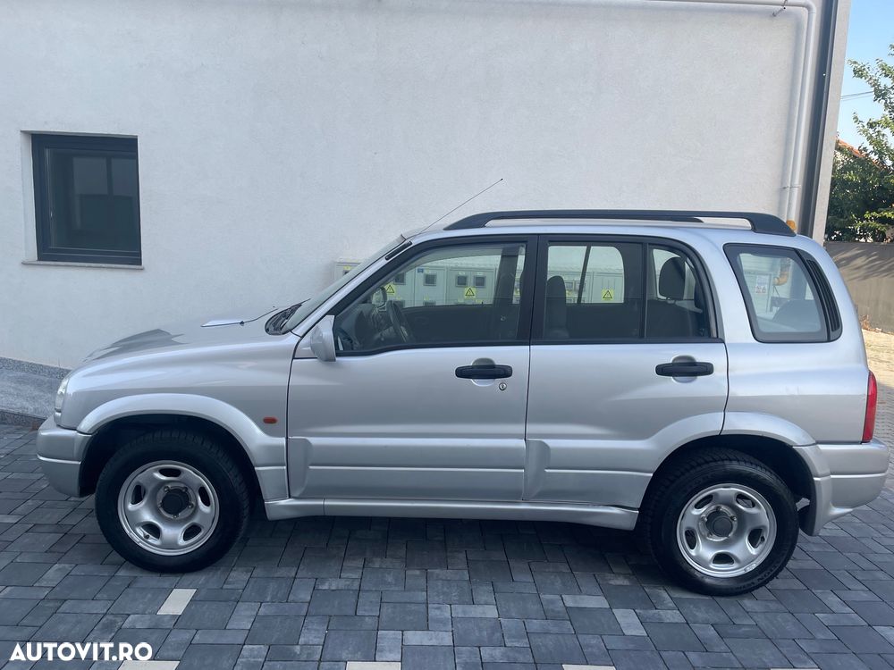 Suzuki Grand Vitara 2.0 TD A/C - 9